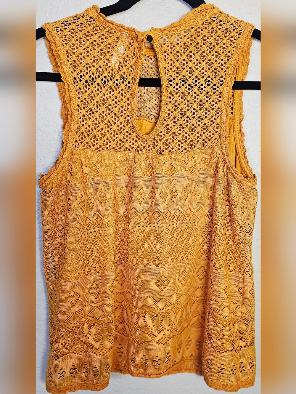 Xhilaration Mustard Crochet Lace Tank Top Boho Festival Sleeveless Large - Picture 3 of 3